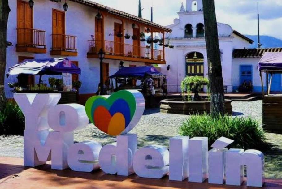 Pueblo de Guatapé, Antioquia